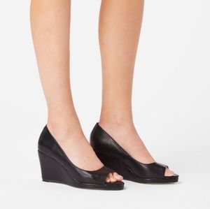 Just Fab Women's Black Nettie Wedge Pumps- 8.5